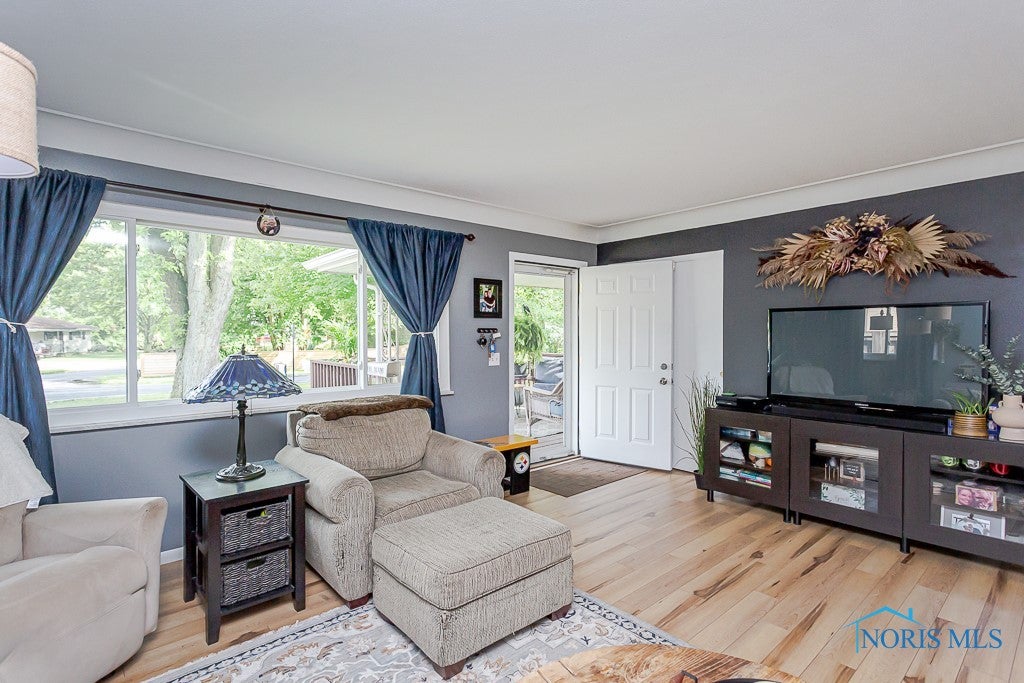 3030 Wichita Road Toledo, OH 43613 - Photo 4 of 35 Gallery Image 4