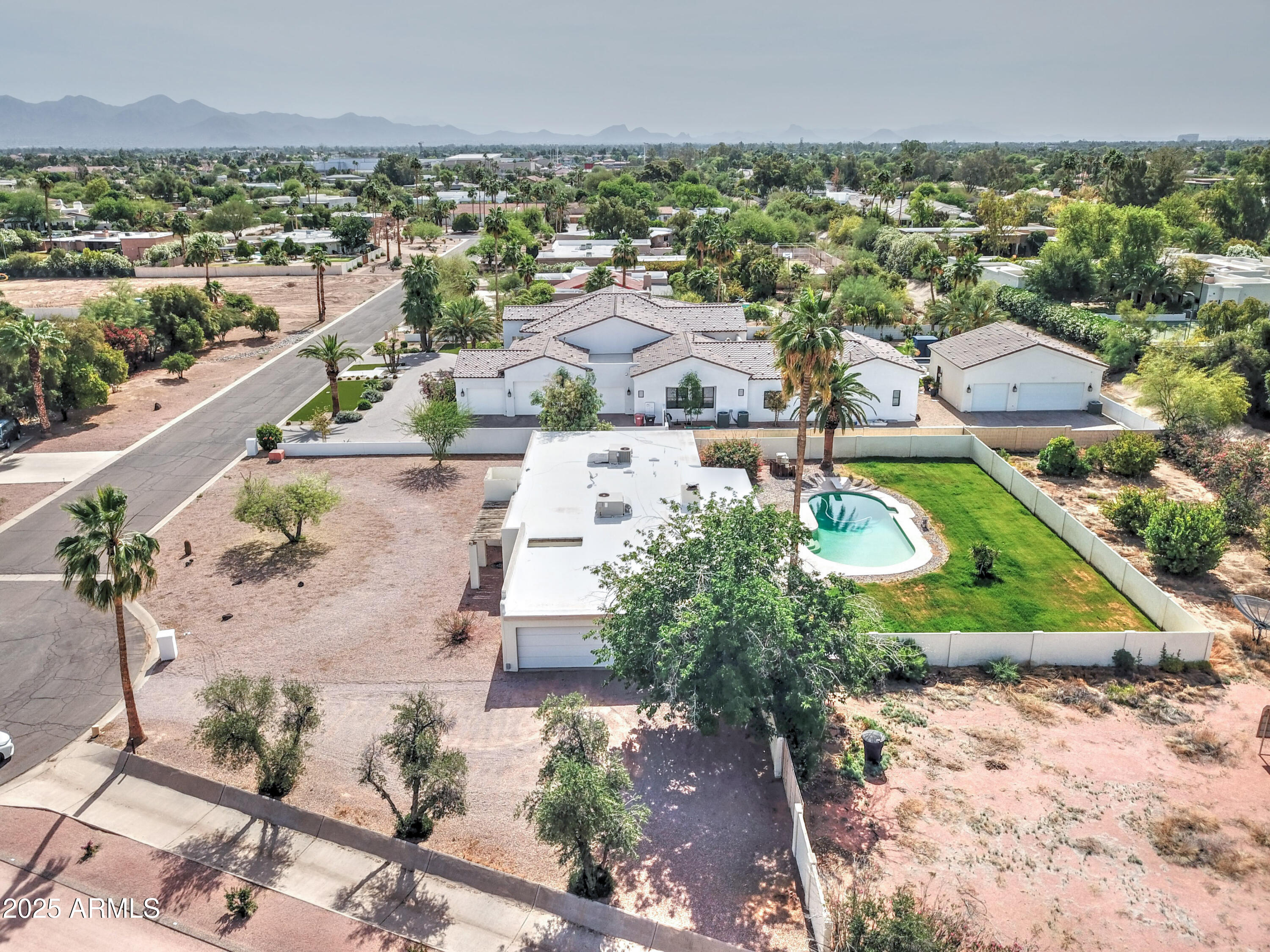 6419 East Mountain View Road Paradise Valley, AZ 85253 - Photo 4 of 9 New builds all around!