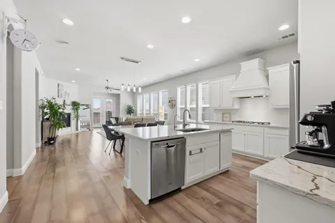 $600,000 | 3424 Poinsettia Way, Irving, TX 75038