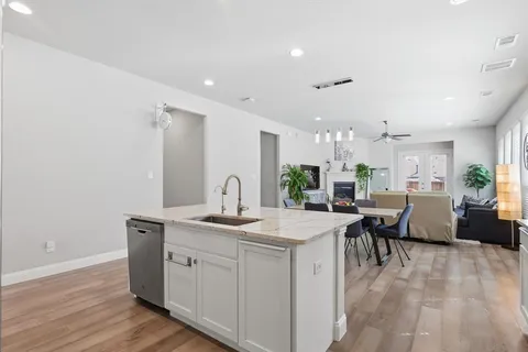 $600,000 | 3424 Poinsettia Way, Irving, TX 75038