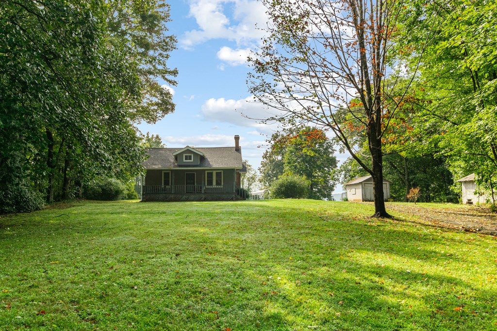 390 Gardner Road Barren Springs, VA 24313 - Photo 5 of 61 Gallery Image 5