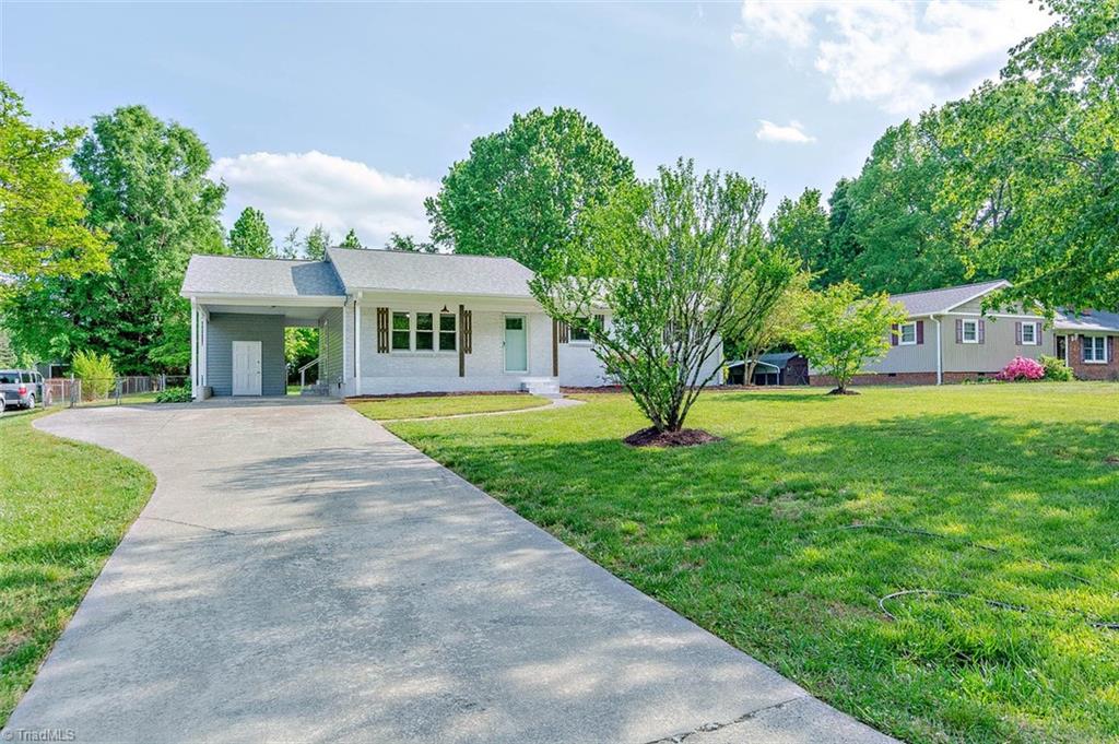 890 Stratford Road Lexington, NC 27292 - Photo 6 of 35