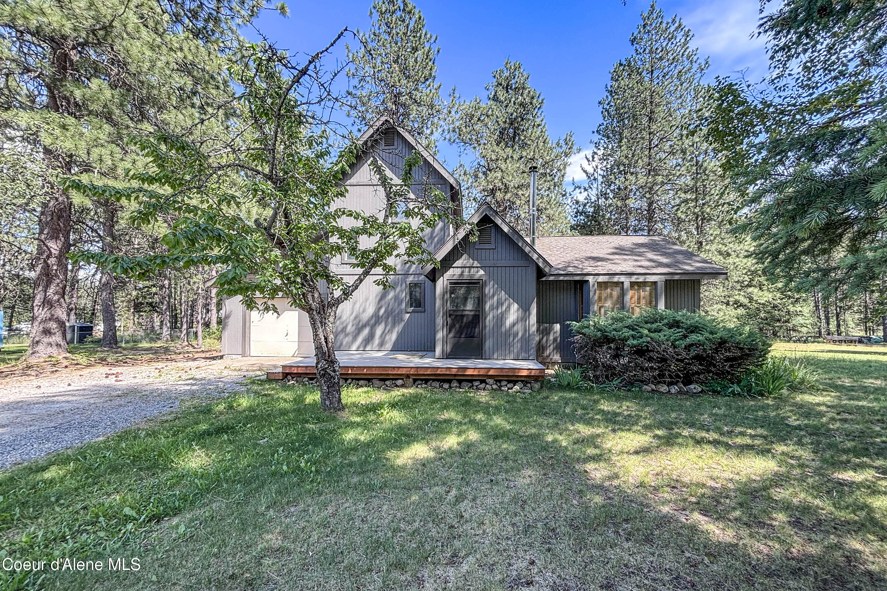 372 Schweitzer Mountain Road Sandpoint, ID 83864 - Photo 20 of 22 Front of home