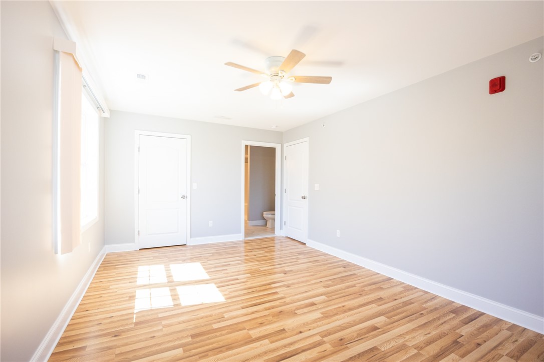 9 Gray Coach Lane, Unit 905 Cranston, RI 02921 - Photo 18 of 19 Master bed