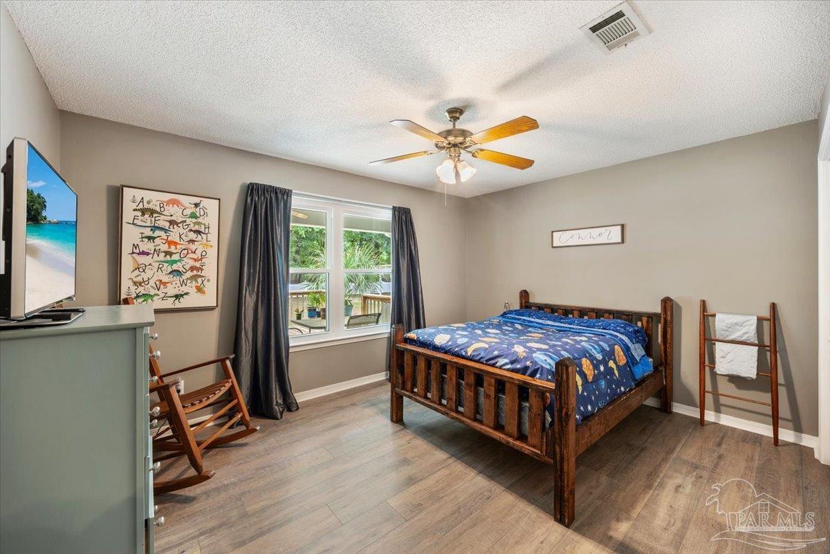 2833 Tunnel Road Pace, FL 32571 - Photo 16 of 54