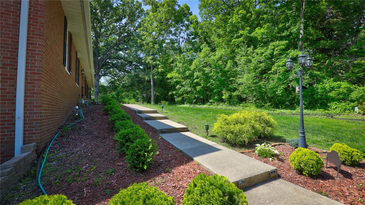 4600 Benton Road Mount Zion, IL 62549 - Photo 40 of 41