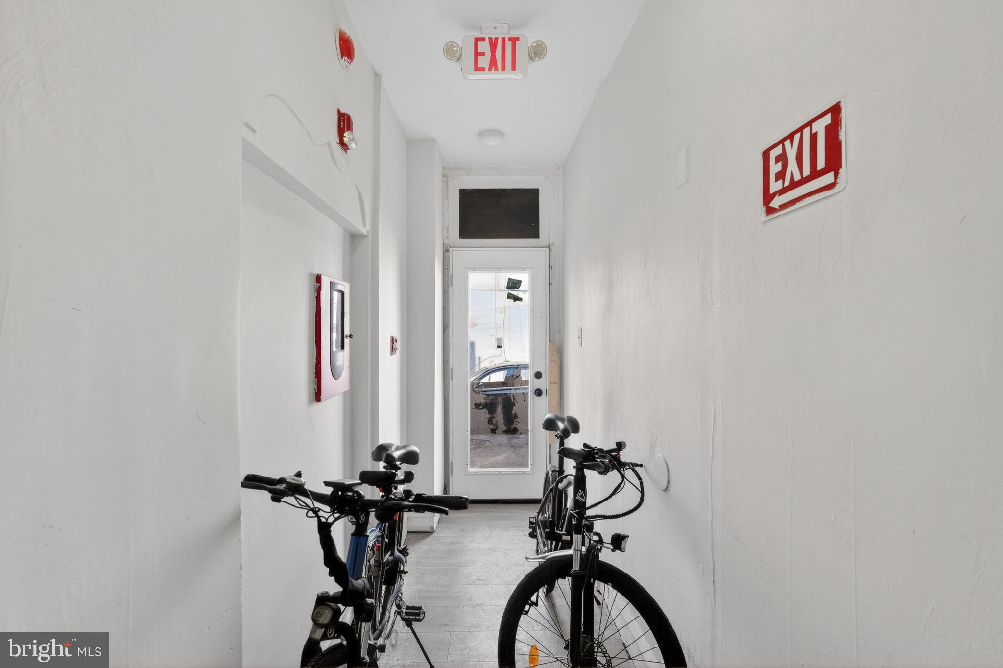 1229 South 6th Street Philadelphia, PA 19147 - Photo 13 of 42