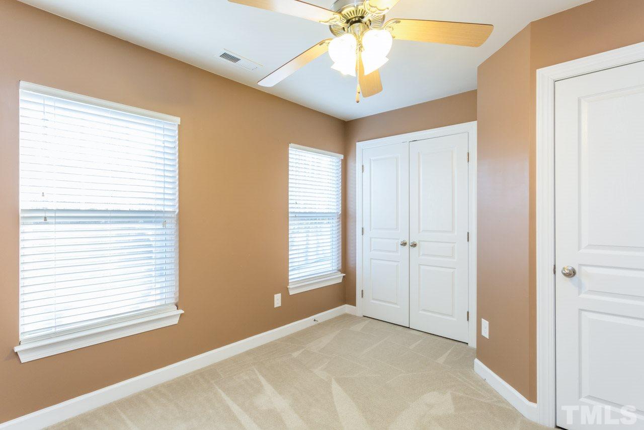 8013 Sunset Branch Court Raleigh, NC 27612 - Photo 17 of 20 Gallery Image 17