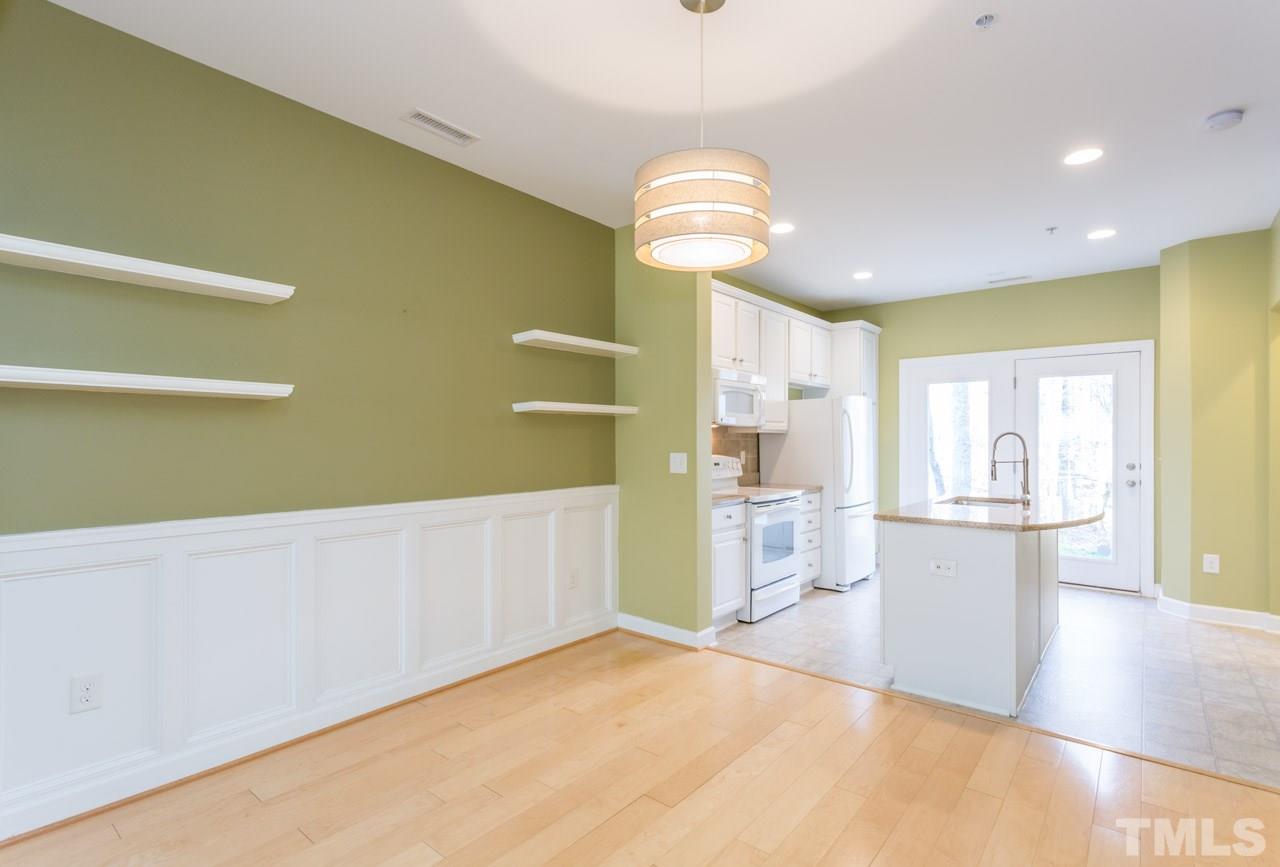 8013 Sunset Branch Court Raleigh, NC 27612 - Photo 6 of 20 Gallery Image 6