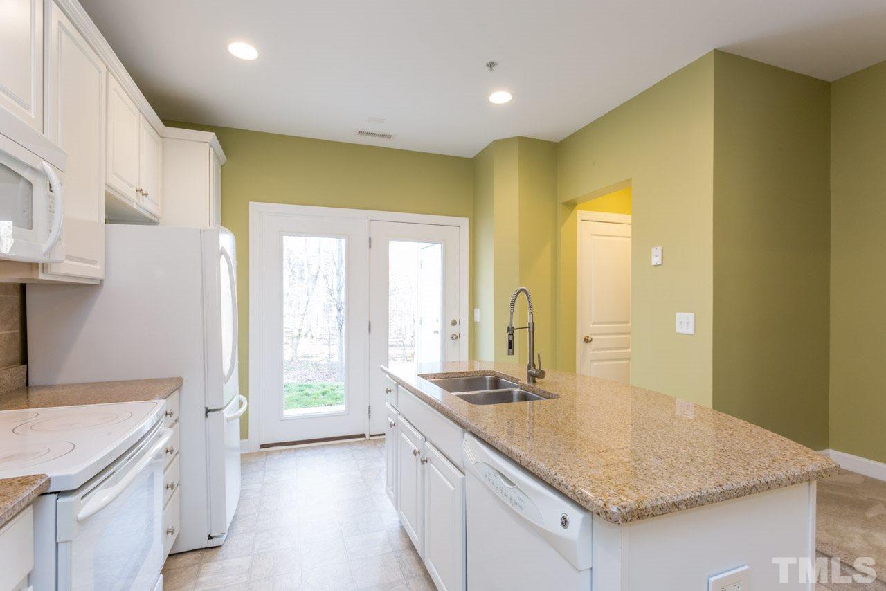 8013 Sunset Branch Court Raleigh, NC 27612 - Photo 8 of 20 Gallery Image 8