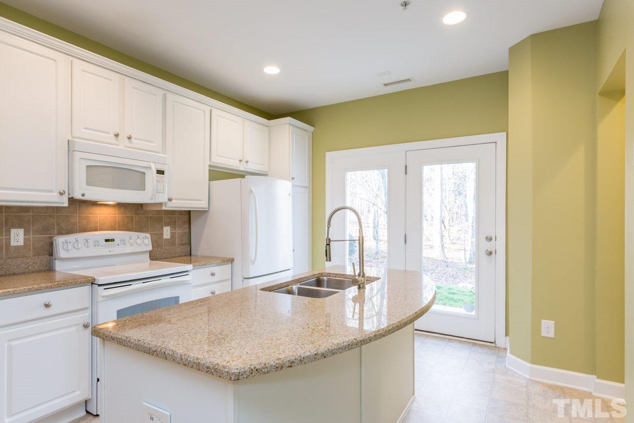 8013 Sunset Branch Court Raleigh, NC 27612 - Photo 9 of 20 Gallery Image 9