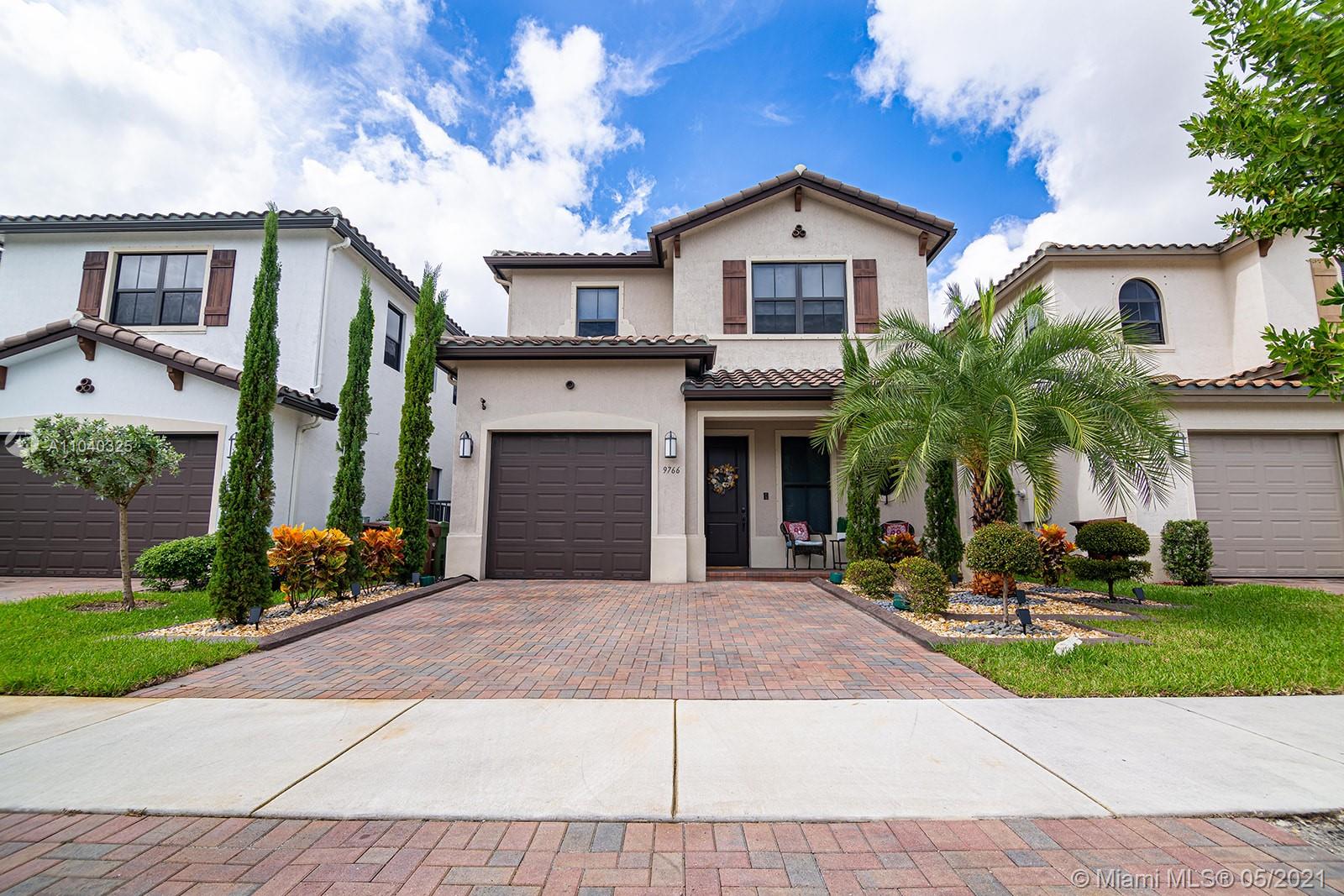9766 West 34th Avenue Hialeah, FL 33018 - Photo 3 of 36
