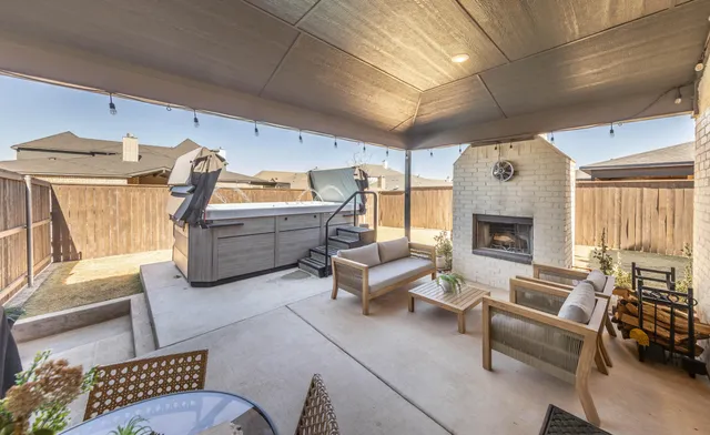 $595,000 | 3816 128th Street, Lubbock, TX 79423