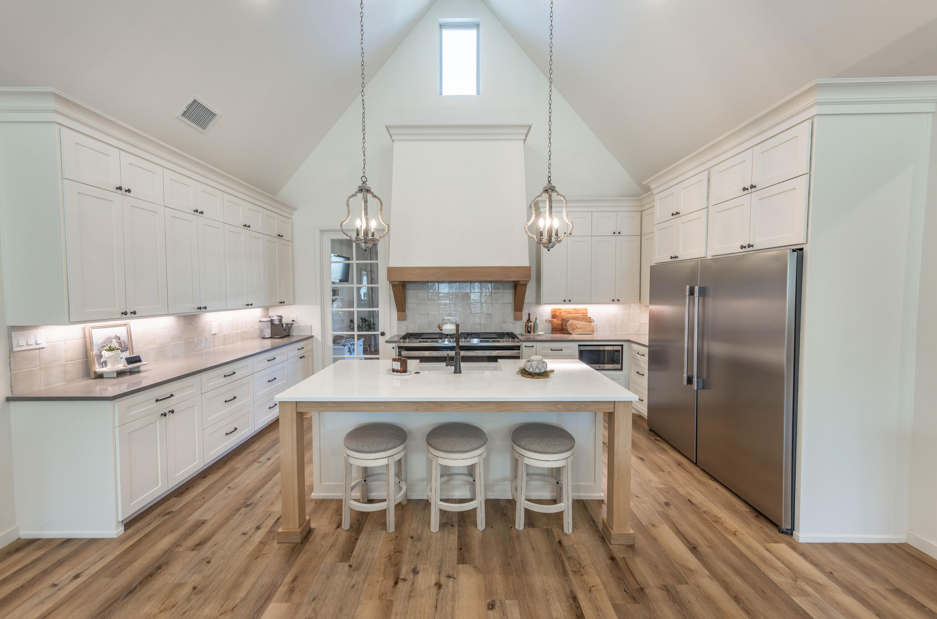 3816 128th Street Lubbock, TX 79423 - Photo 5 of 47 2L9A1095-Enhanced-NR