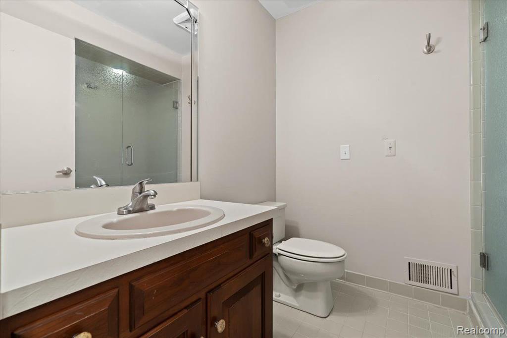 920 Green View Court Rochester Hills, MI 48307 - Photo 30 of 33
