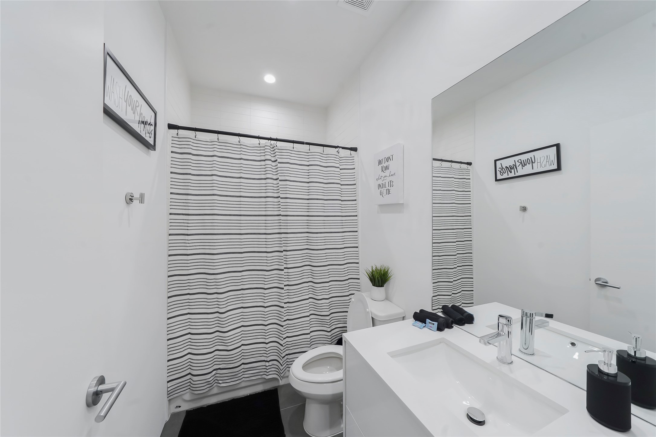 3511 Bell Street Houston, TX 77003 - Photo 5 of 16