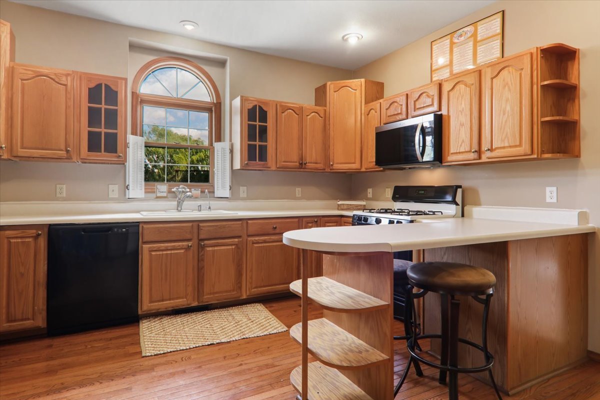 1 Quail Court Downs, IL 61736 - Photo 12 of 47