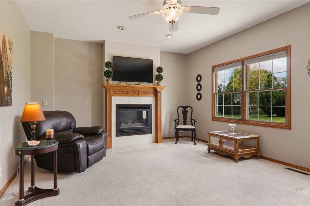 1 Quail Court Downs, IL 61736 - Photo 16 of 47