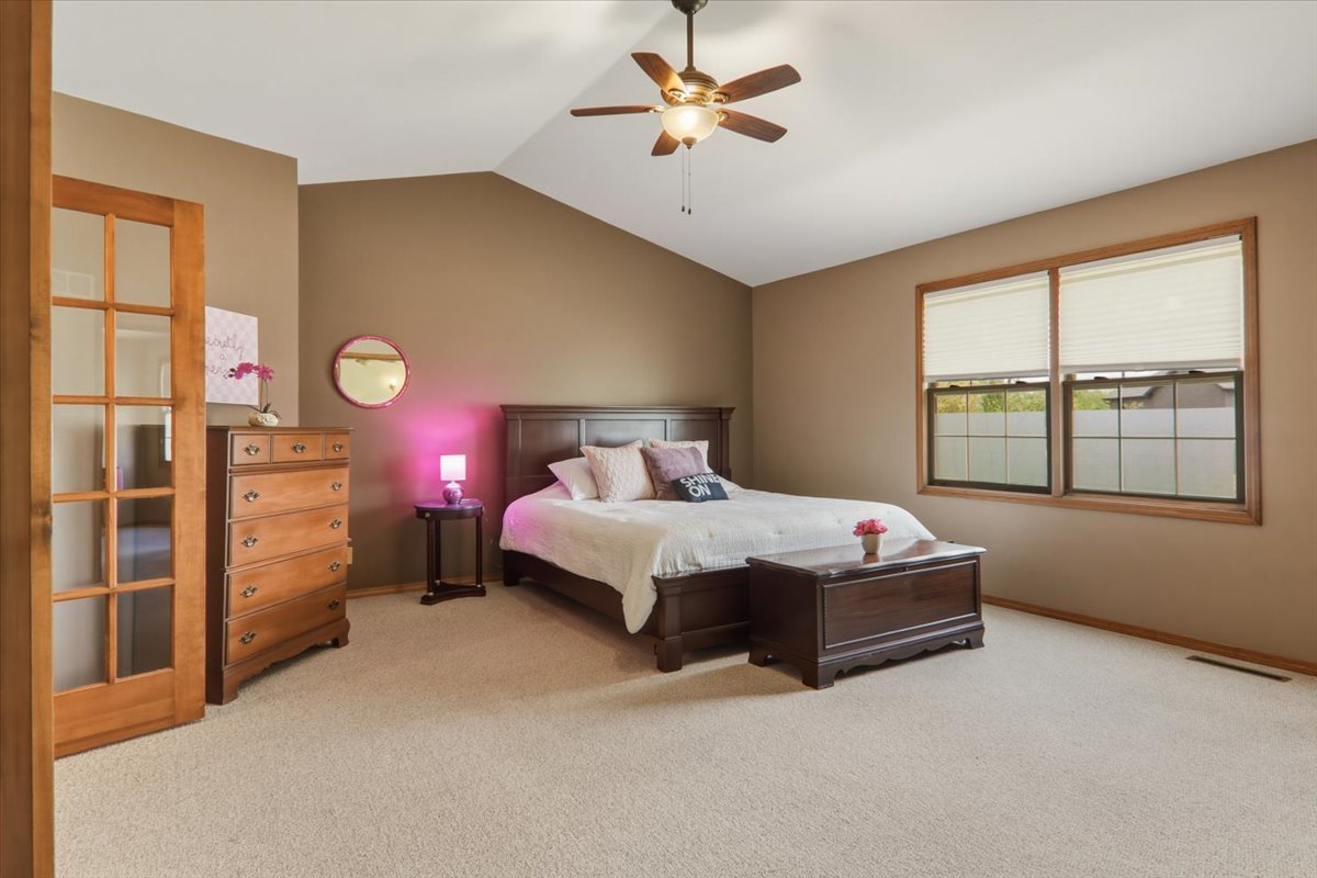 1 Quail Court Downs, IL 61736 - Photo 20 of 47