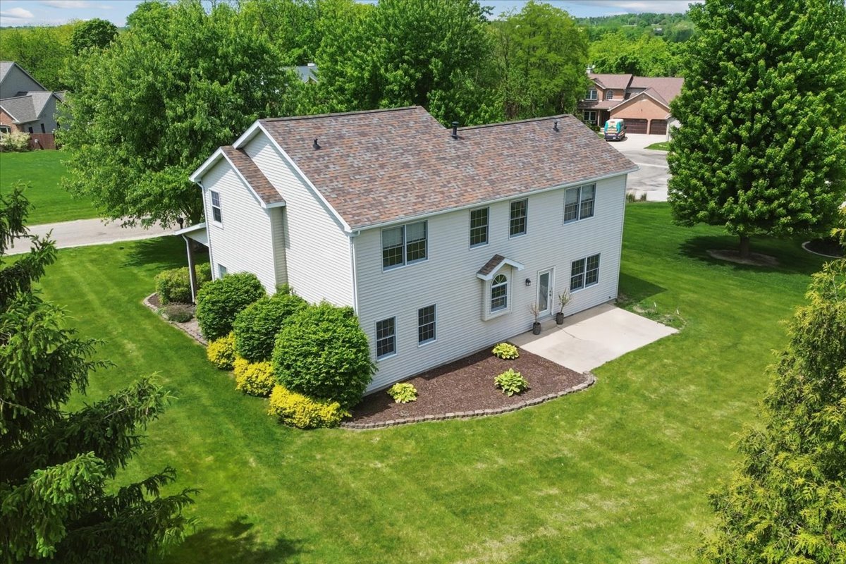 1 Quail Court Downs, IL 61736 - Photo 38 of 47