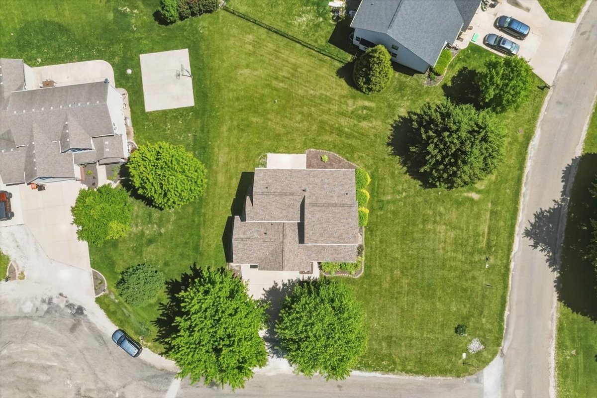 1 Quail Court Downs, IL 61736 - Photo 43 of 47