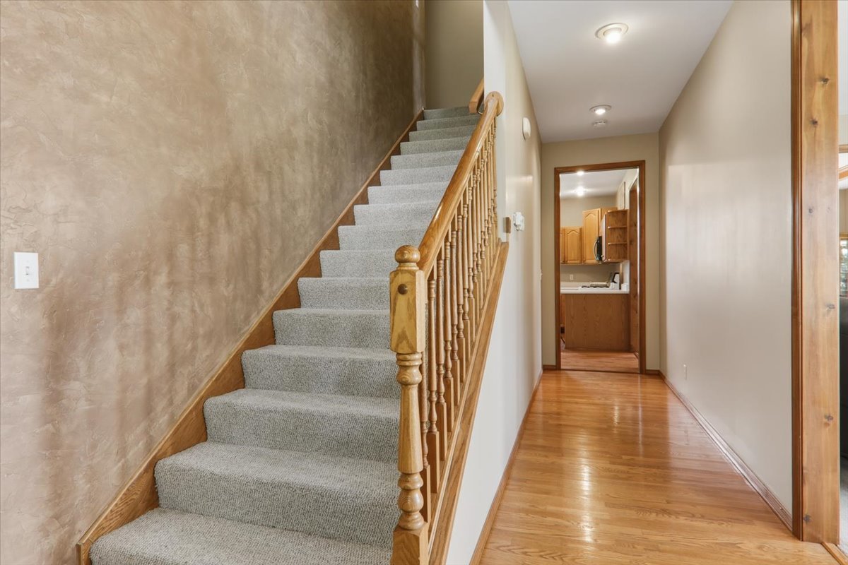 1 Quail Court Downs, IL 61736 - Photo 7 of 47