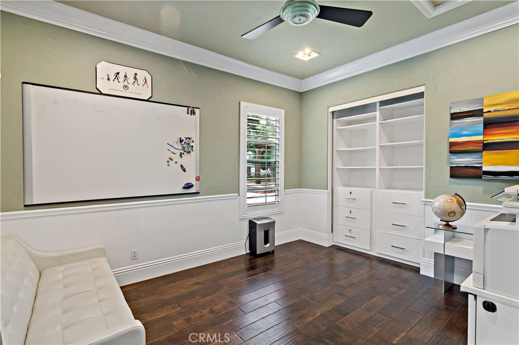 689 Crystal Mountain Circle Riverside, CA 92506 - Photo 39 of 74 Bedroom (Front)