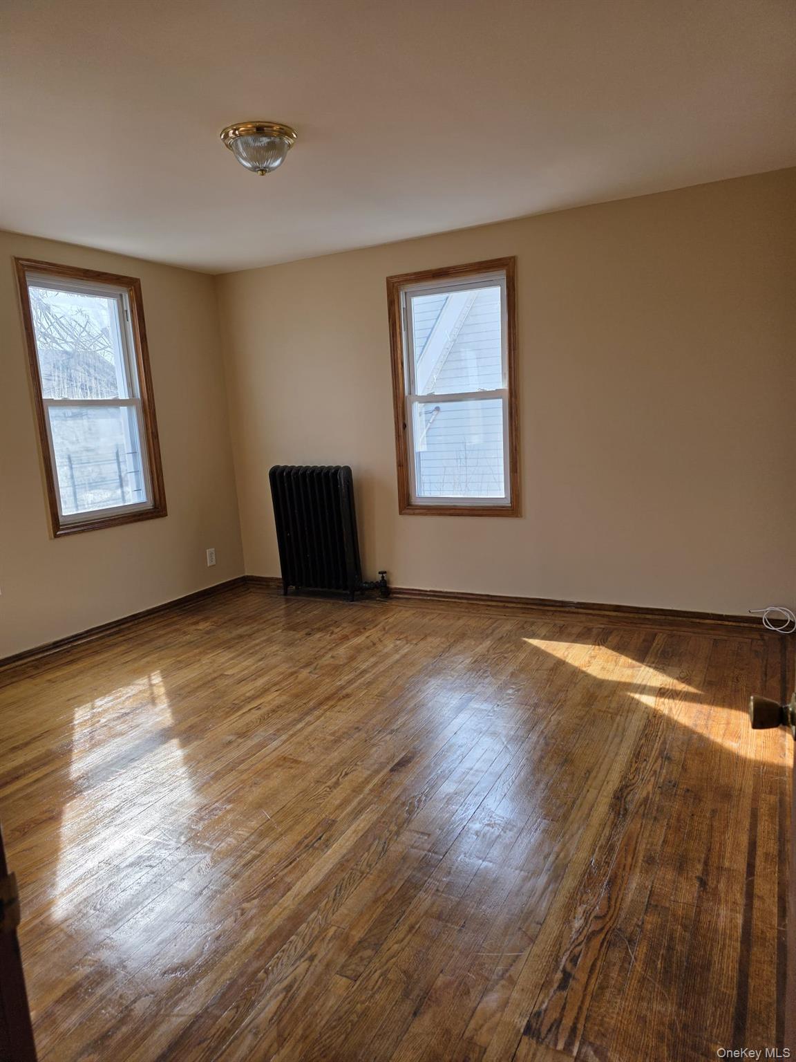 178-45 145th Road Queens, NY 11434 - Photo 4 of 10