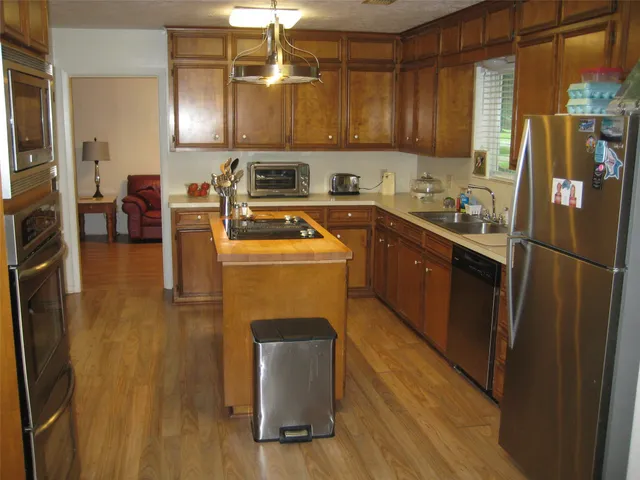 $219,000 | 101 Locust, Village Mills, TX 77663