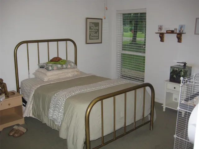 $219,000 | 101 Locust, Village Mills, TX 77663