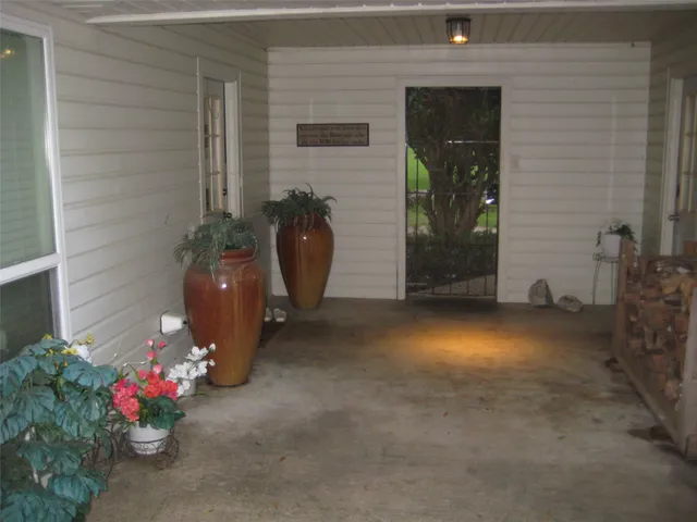 $219,000 | 101 Locust, Village Mills, TX 77663