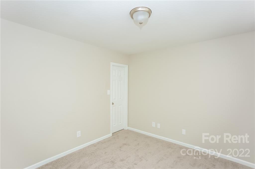 8566 Filbert Lane Charlotte, NC 28215 - Photo 29 of 32 a view of a small space