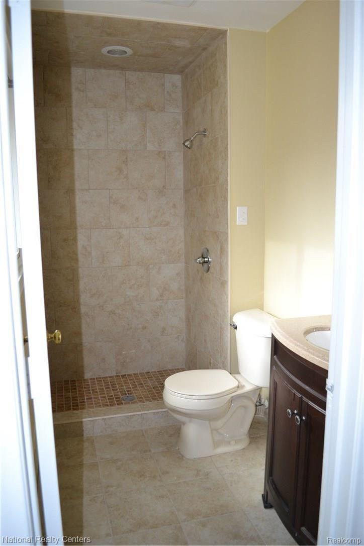 40485 Harris Road Belleville, MI 48111 - Photo 7 of 20 DSC_0011.JPG