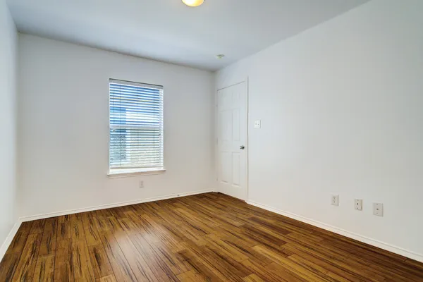 $2,195 | 1702 Redwing Cove Drive, Houston, TX 77009