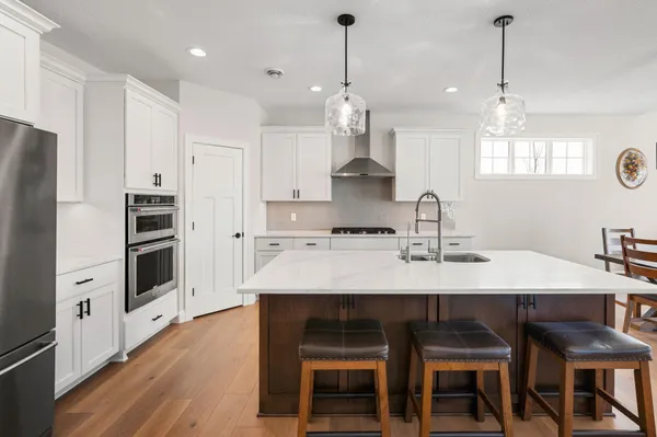 $674,900 | 220 2nd Street Southeast, St. Michael, MN 55376