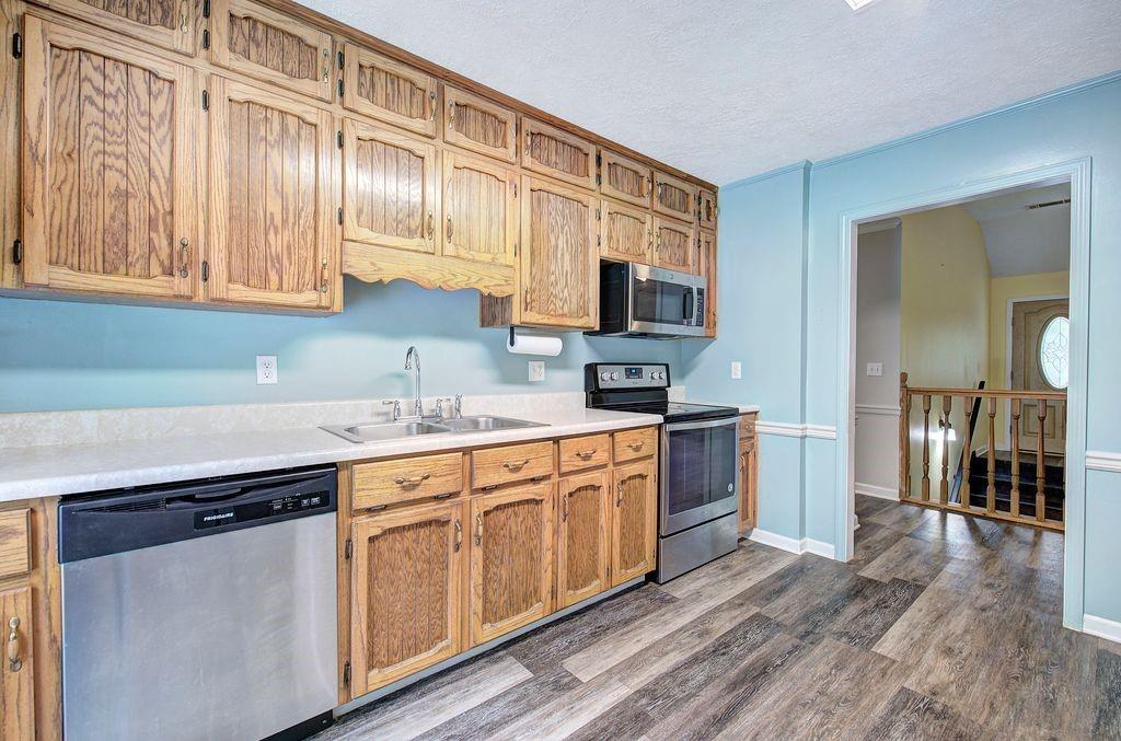 70 Crowe Springs Spur Northwest Cartersville, GA 30121 - Photo 11 of 44