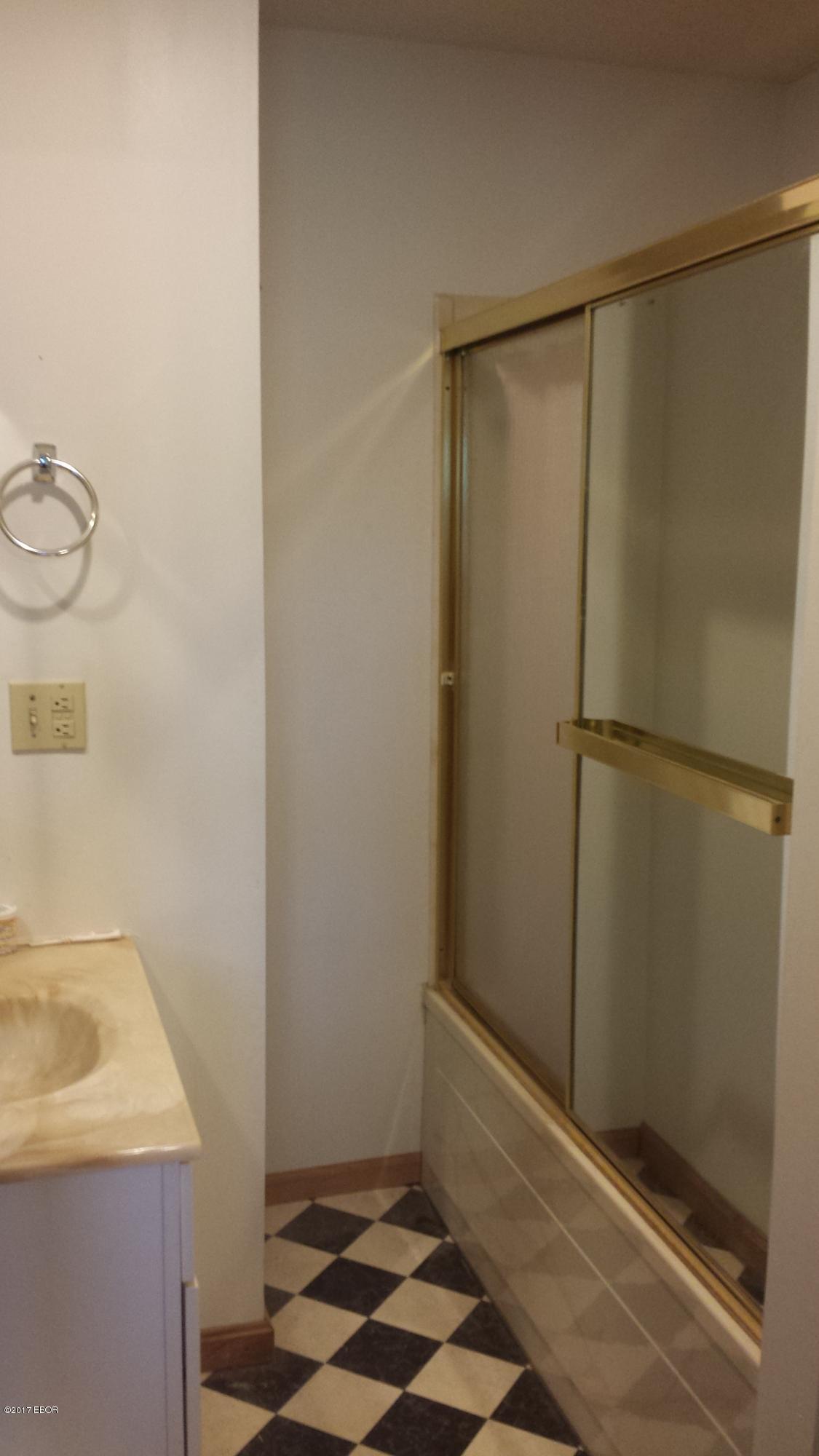 1231 West No Name Road Carbondale, IL 62902 - Photo 14 of 37 Gallery Image 14