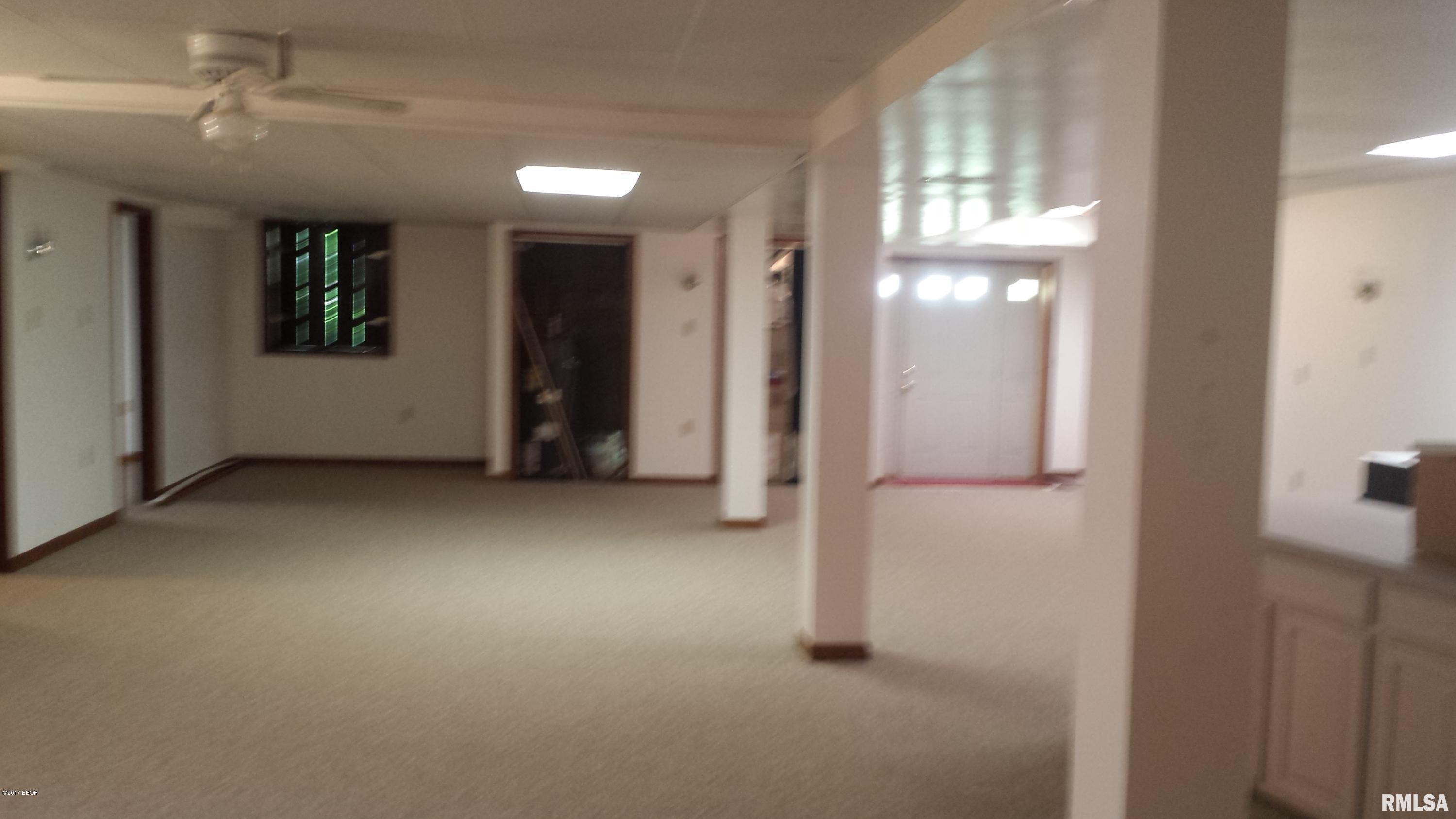 1231 West No Name Road Carbondale, IL 62902 - Photo 28 of 37 Gallery Image 28