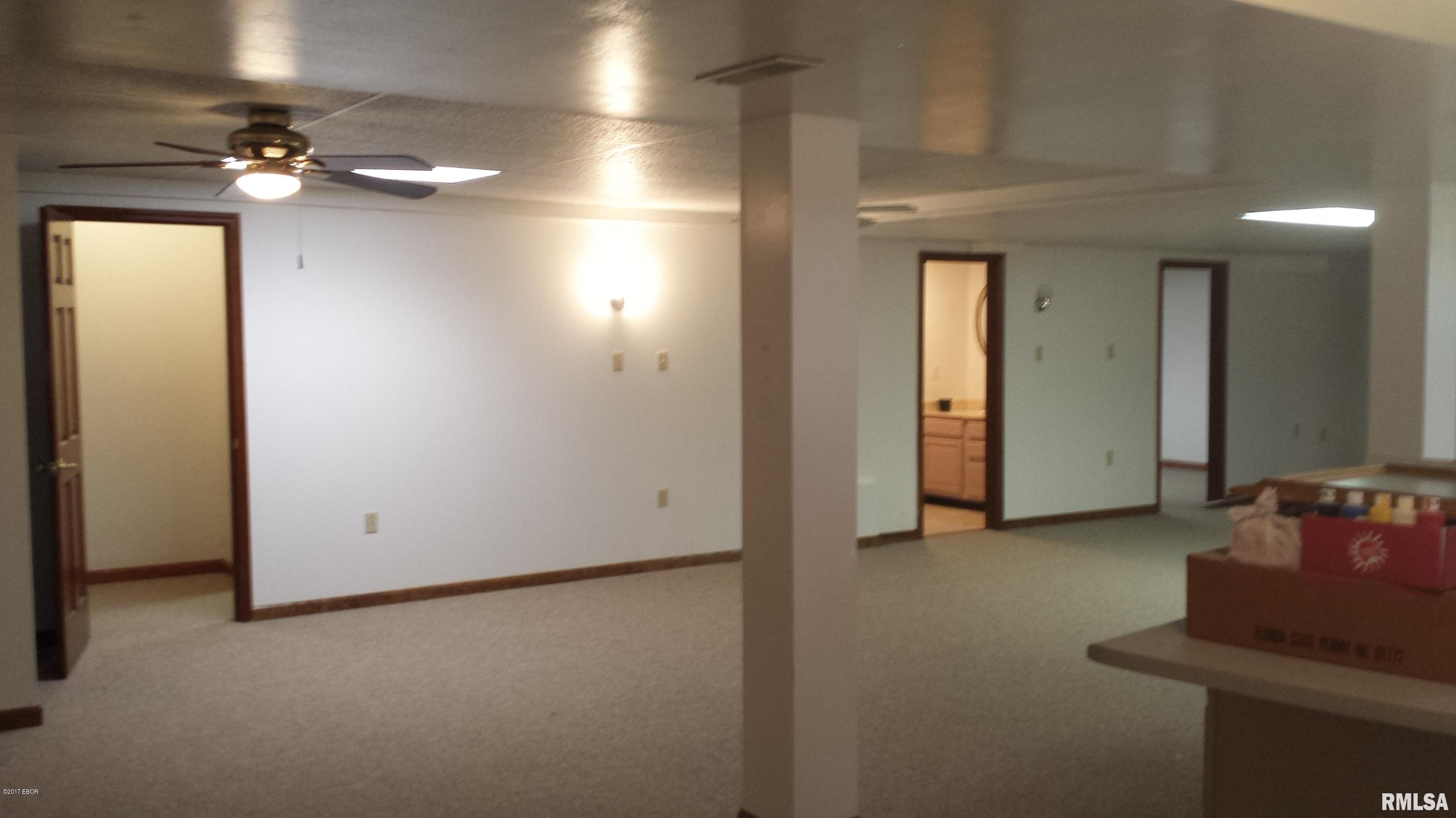 1231 West No Name Road Carbondale, IL 62902 - Photo 29 of 37 Gallery Image 29
