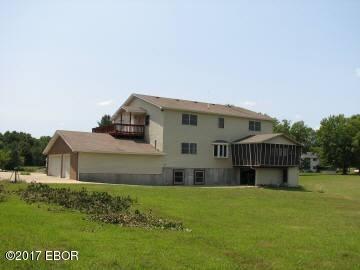 1231 West No Name Road Carbondale, IL 62902 - Photo 3 of 37 Gallery Image 3