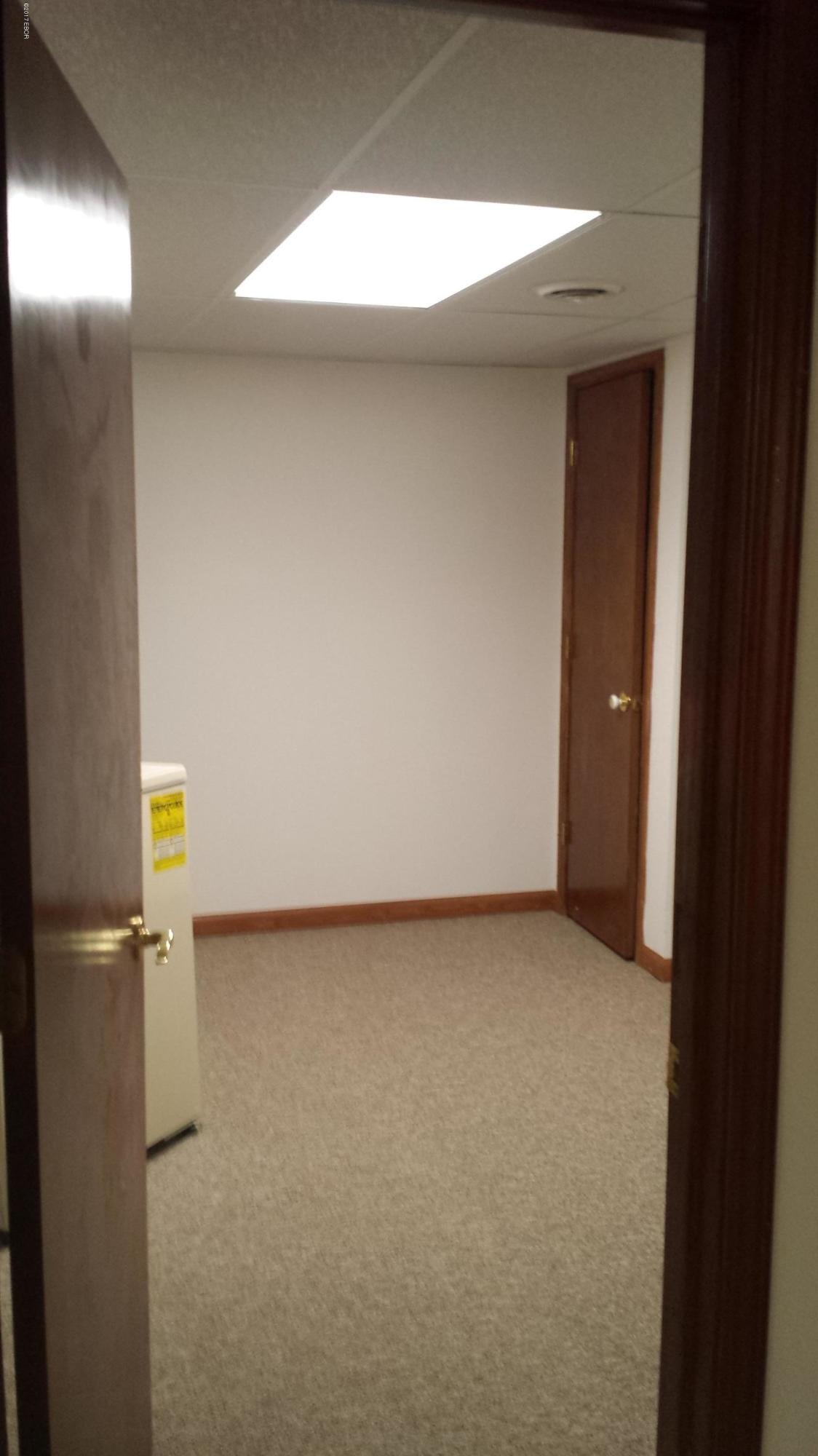 1231 West No Name Road Carbondale, IL 62902 - Photo 34 of 37 Gallery Image 34