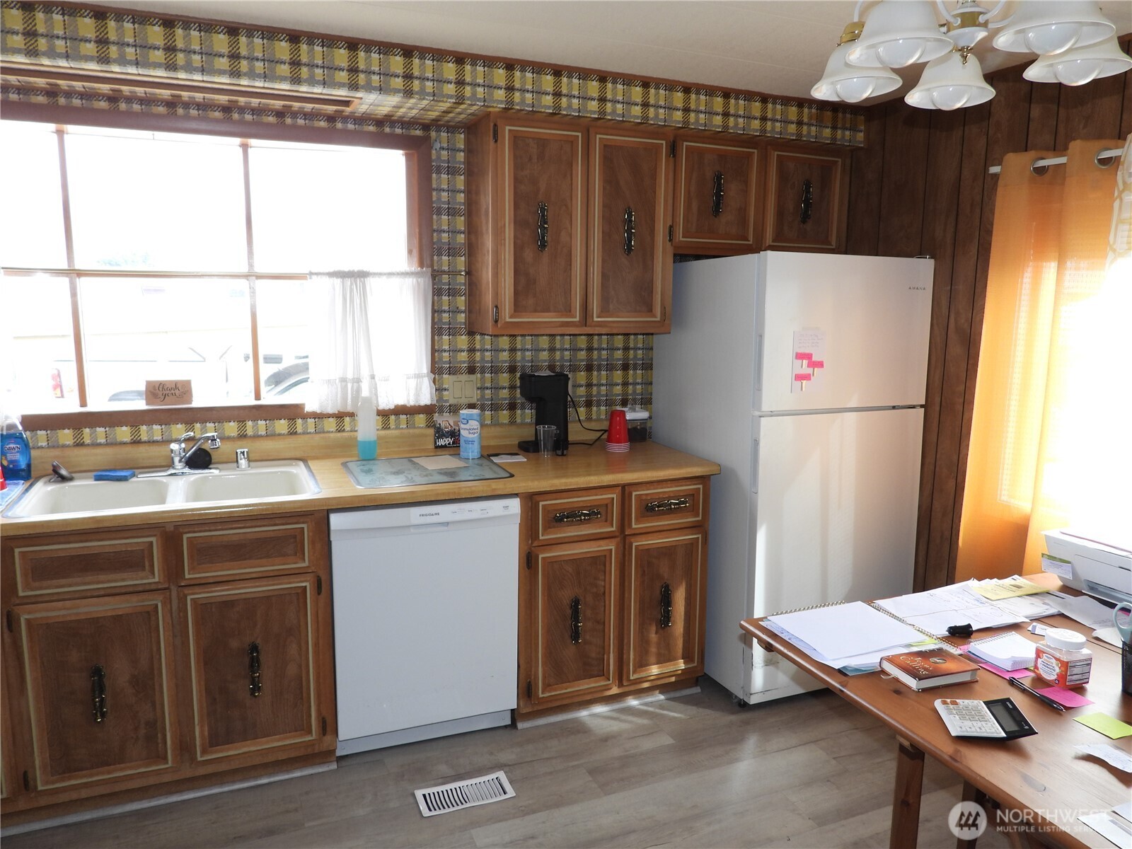 1608 North Western Avenue, Unit 18 Wenatchee, WA 98801 - Photo 12 of 22