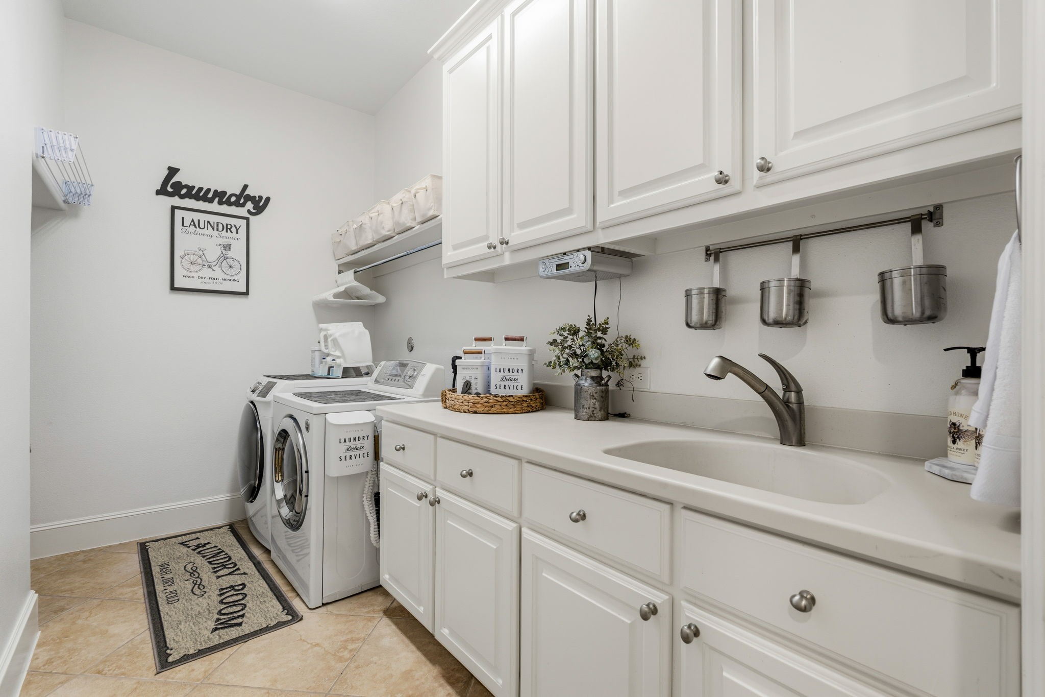 34 North Player Manor Circle Spring, TX 77382 - Photo 39 of 44 Utility room