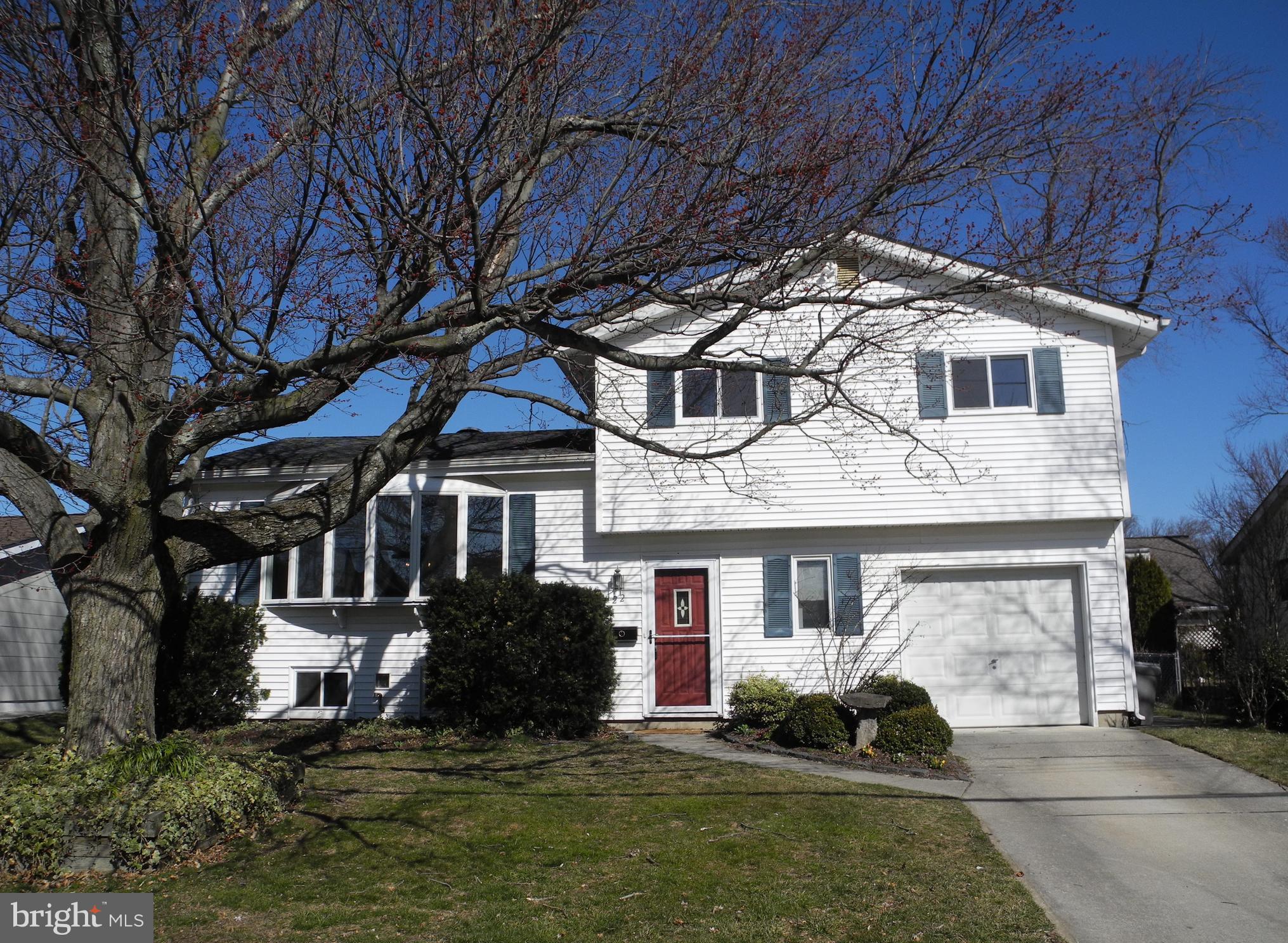 22 Sycamore Way Hamilton, NJ 08690 - Photo 1 of 44 Front View