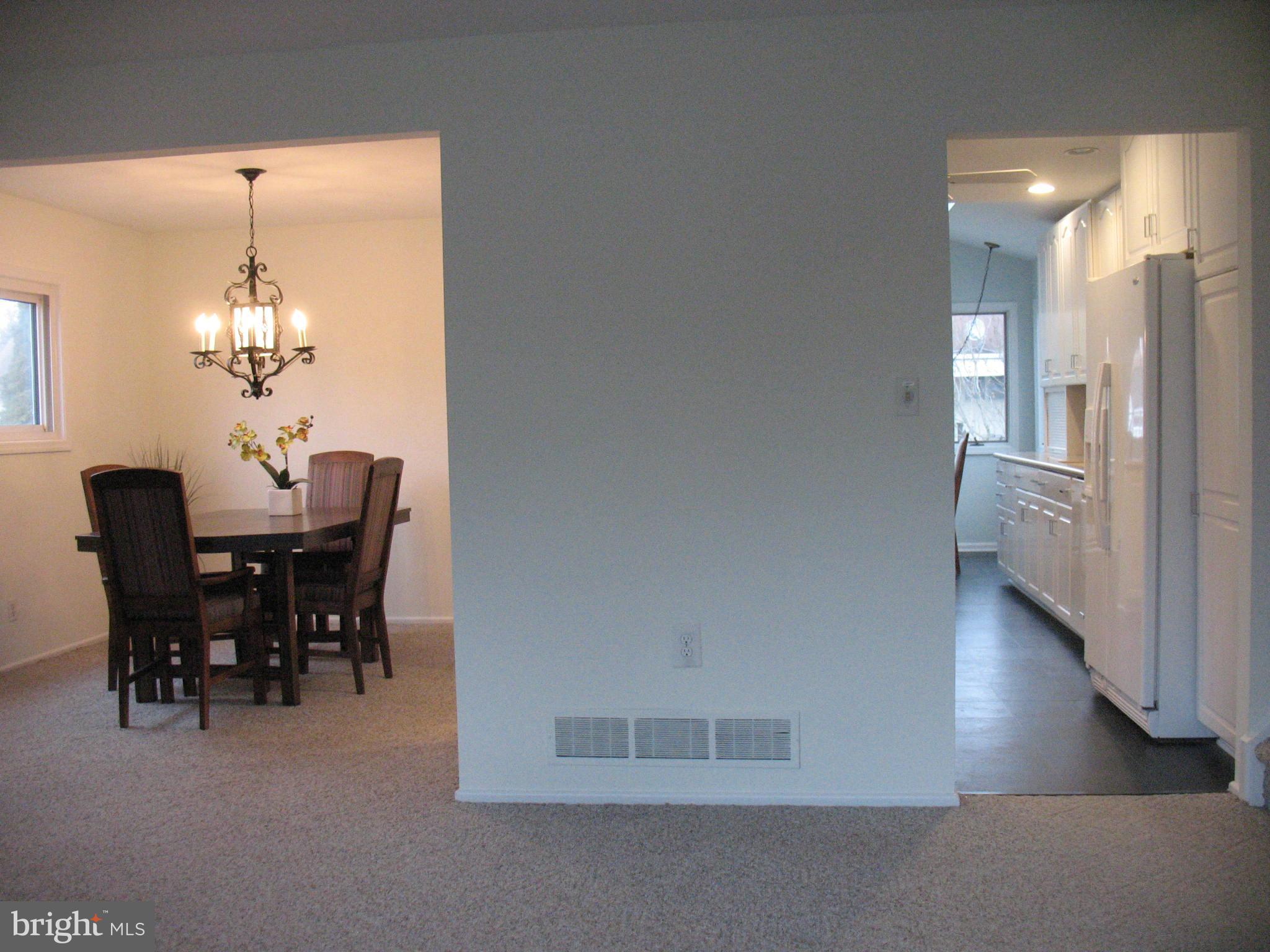 22 Sycamore Way Hamilton, NJ 08690 - Photo 14 of 44 View from Living Room