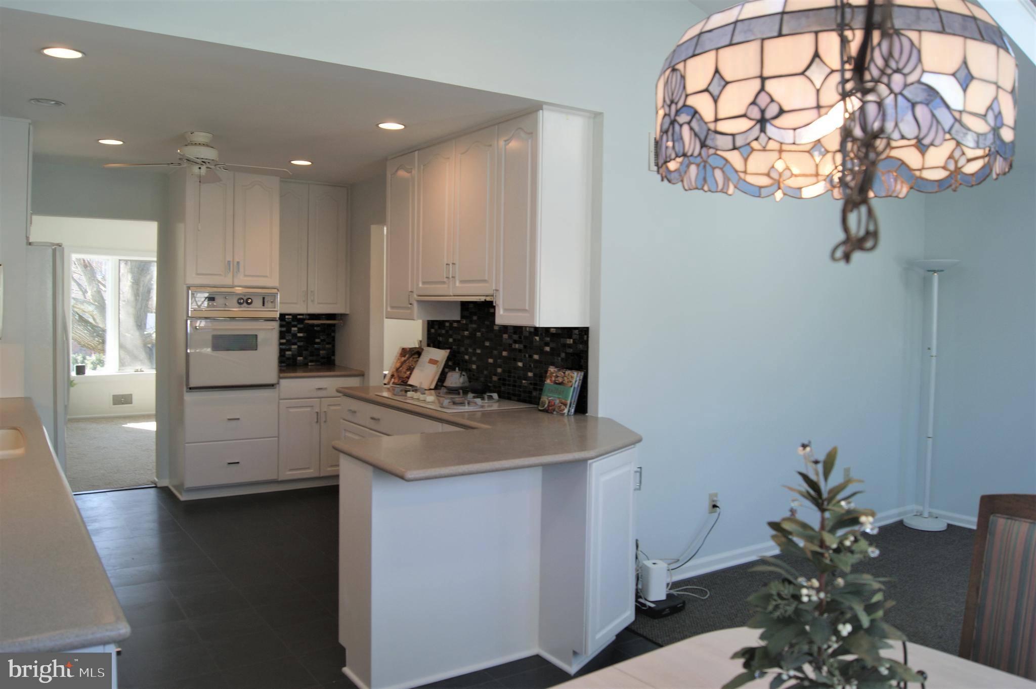 22 Sycamore Way Hamilton, NJ 08690 - Photo 25 of 44 Kitchen