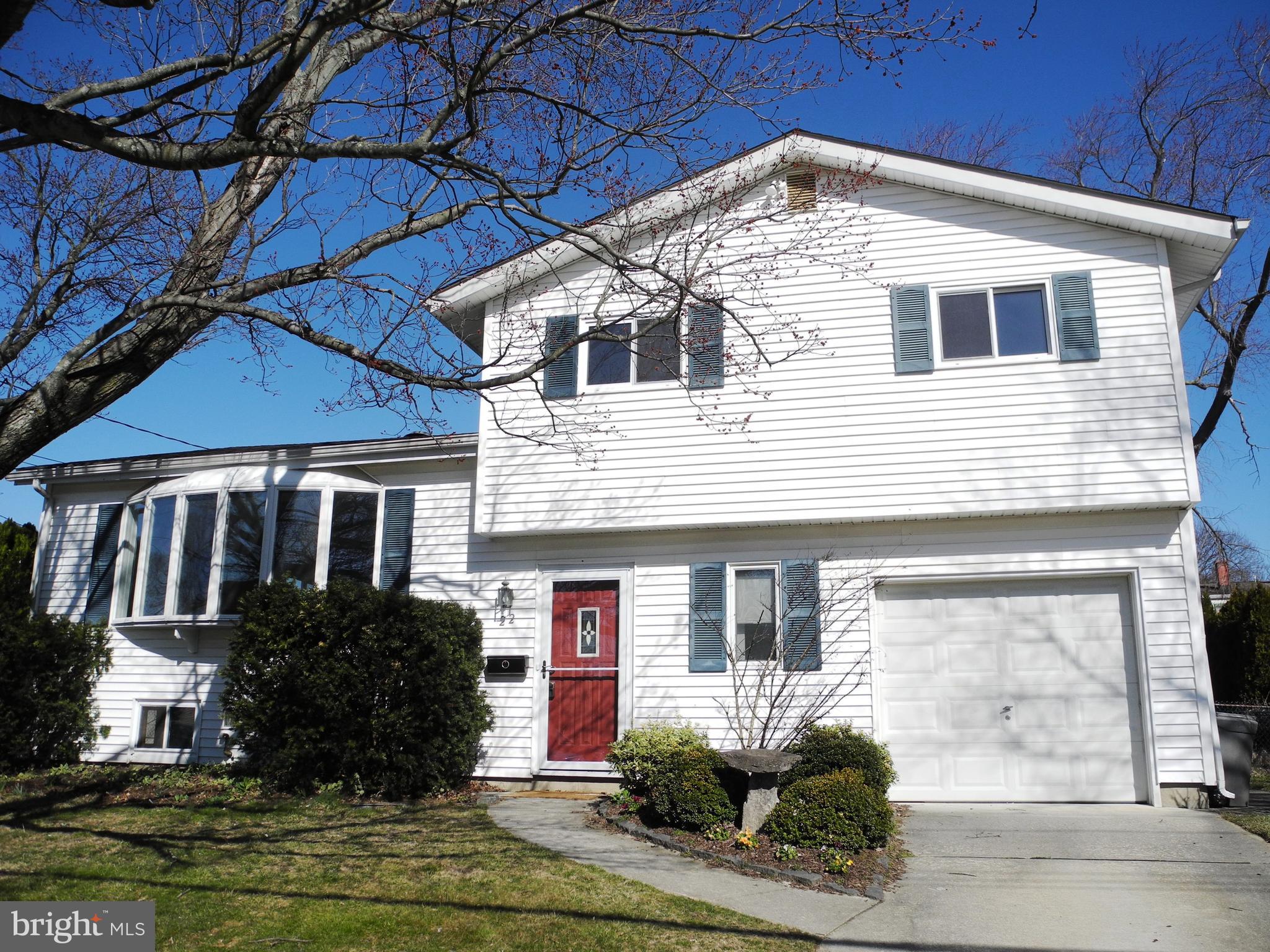 22 Sycamore Way Hamilton, NJ 08690 - Photo 44 of 44 Front View