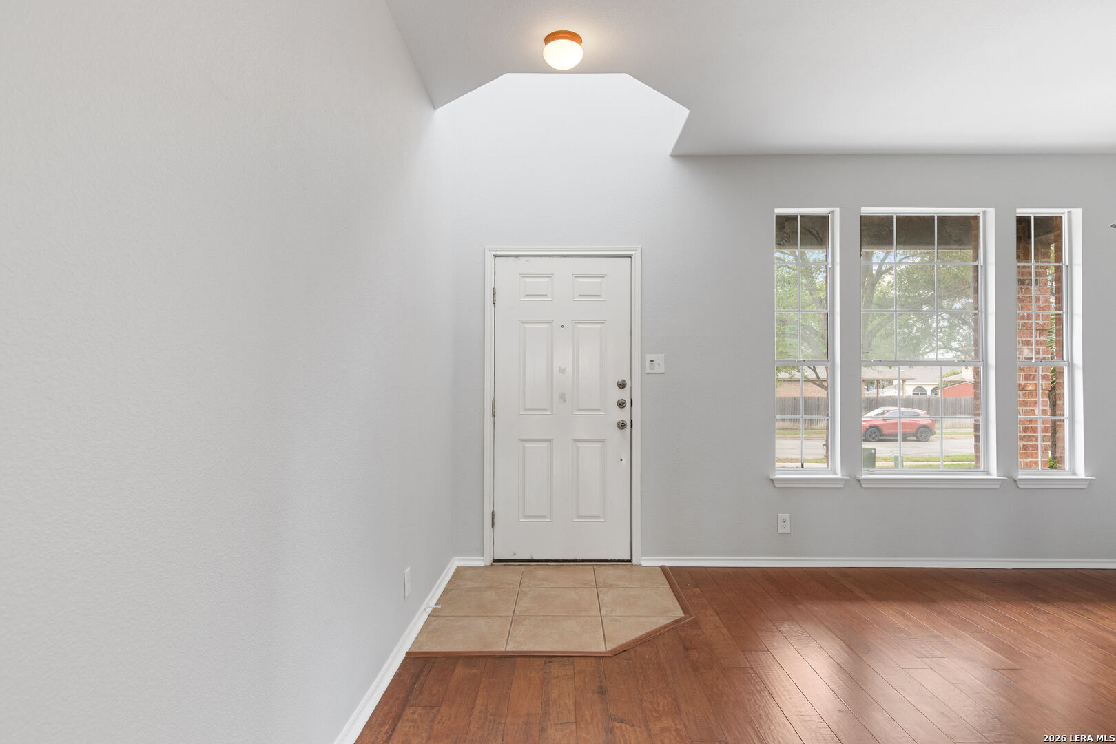 337 Willow Loop Cibolo, TX 78108 - Photo 5 of 39