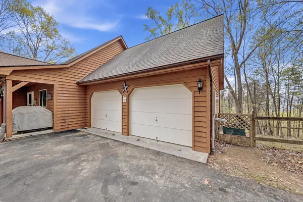 $315,000 | 1285 Echo Hills Road, Elliston, VA 24087
