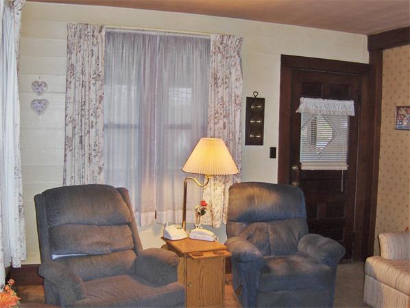 291 Palmer Road Ware, MA 01082 - Photo 3 of 30